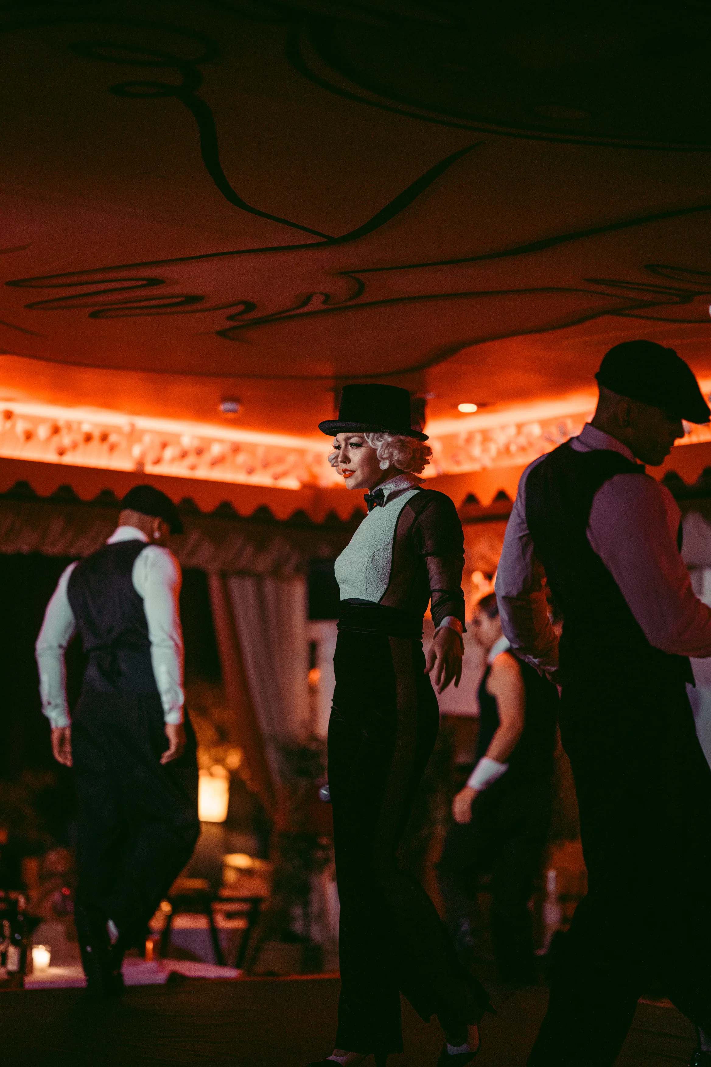 Show danseurs soirée scène Agadir